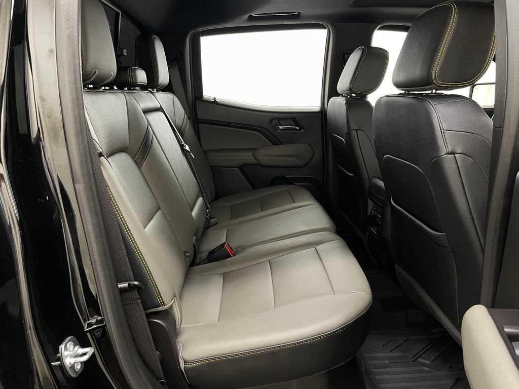 Used 2024 Chevrolet Colorado ZR2 w/ ZR2 Convenience Package III AWD/4WD image 45