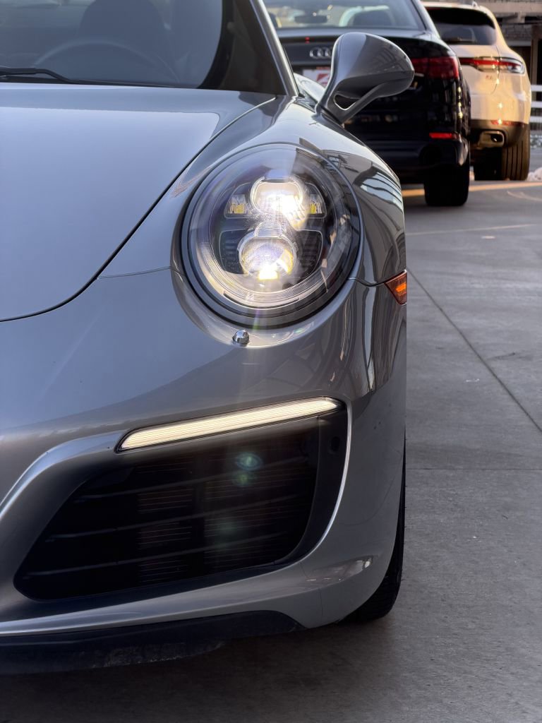 Used 2017 Porsche 911 Carrera image 13