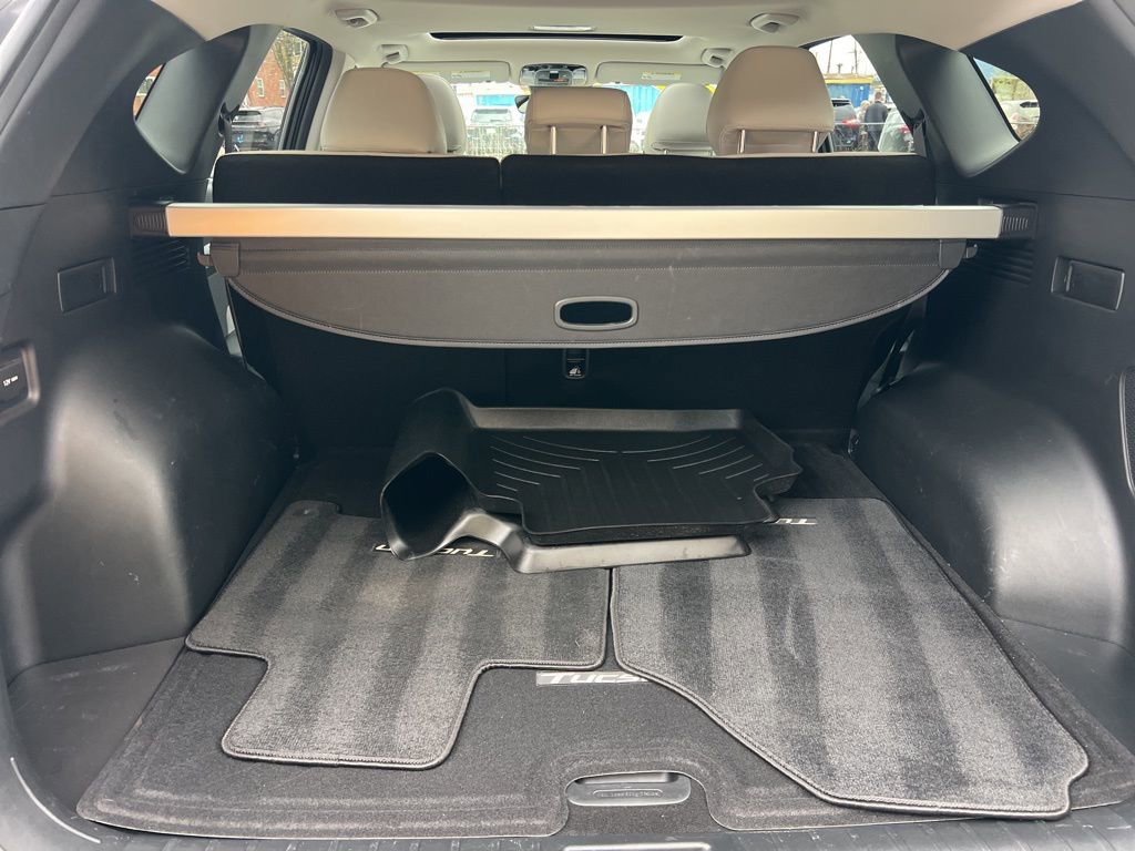 Used 2022 Hyundai Tucson SEL w/ Convenience + Premium Package AWD/4WD image 30
