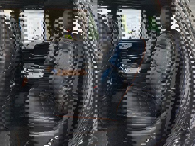 New 2026 Lincoln Navigator Black Label image 19