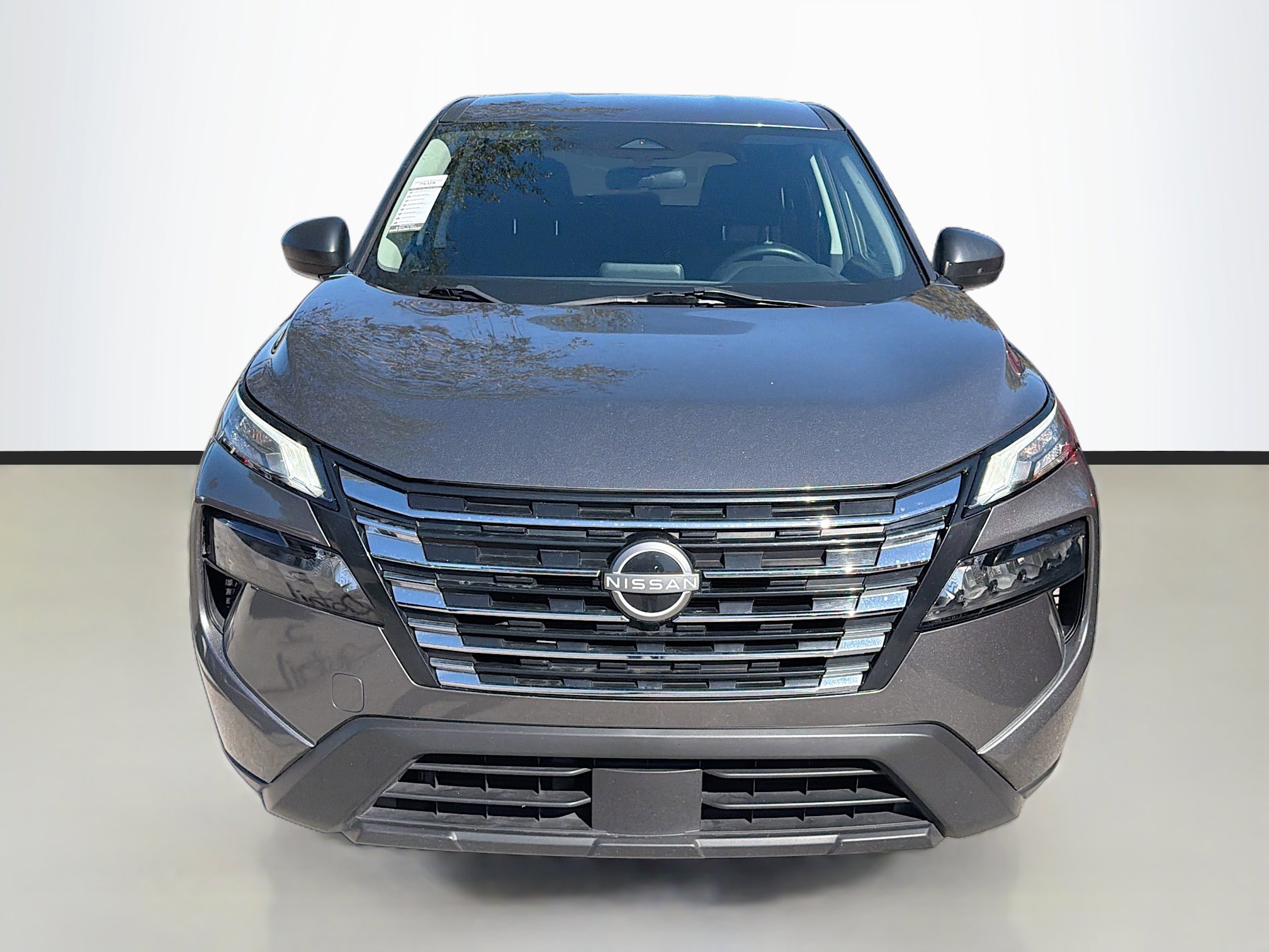 Used 2024 Nissan Rogue S image 8