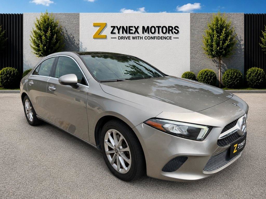 Used 2019 Mercedes-Benz A 220 4MATIC w/ Premium Package image 2