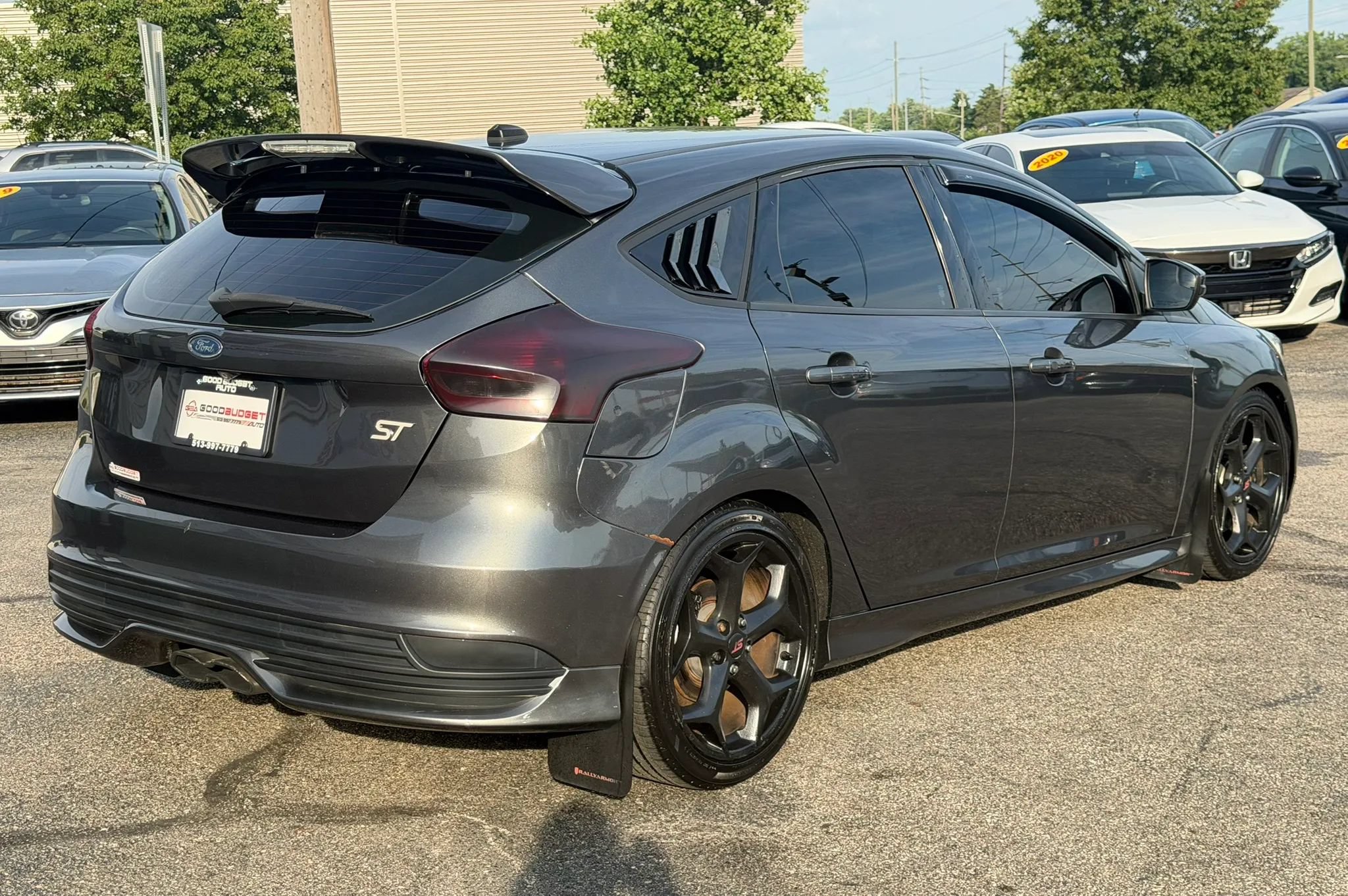Used 2018 Ford Focus ST FWD image 7