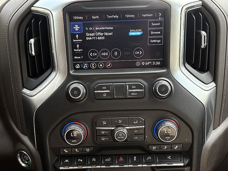 Used 2020 Chevrolet Silverado 1500 LTZ w/ LTZ Premium Package image 22