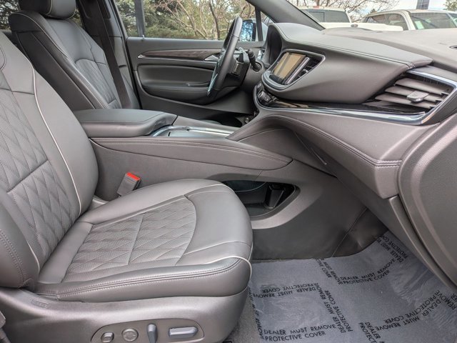 Used 2024 Buick Enclave Avenir w/ Trailering Package, 5000 lbs. image 25