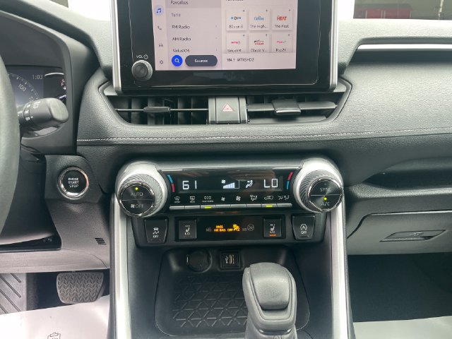 Certified 2024 Toyota RAV4 XLE w/ Weather Package AWD/4WD image 19