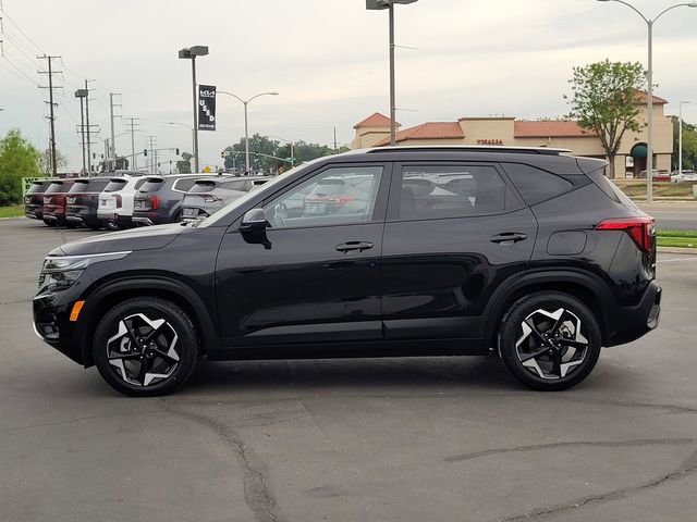 Certified 2025 Kia Seltos S image 9