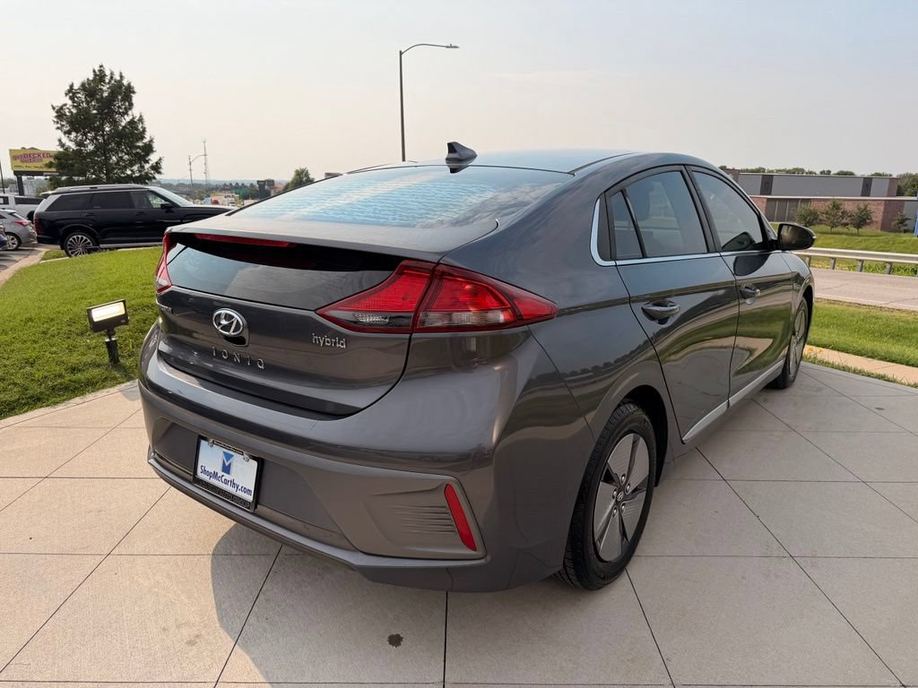 Used 2020 Hyundai Ioniq SE FWD image 9