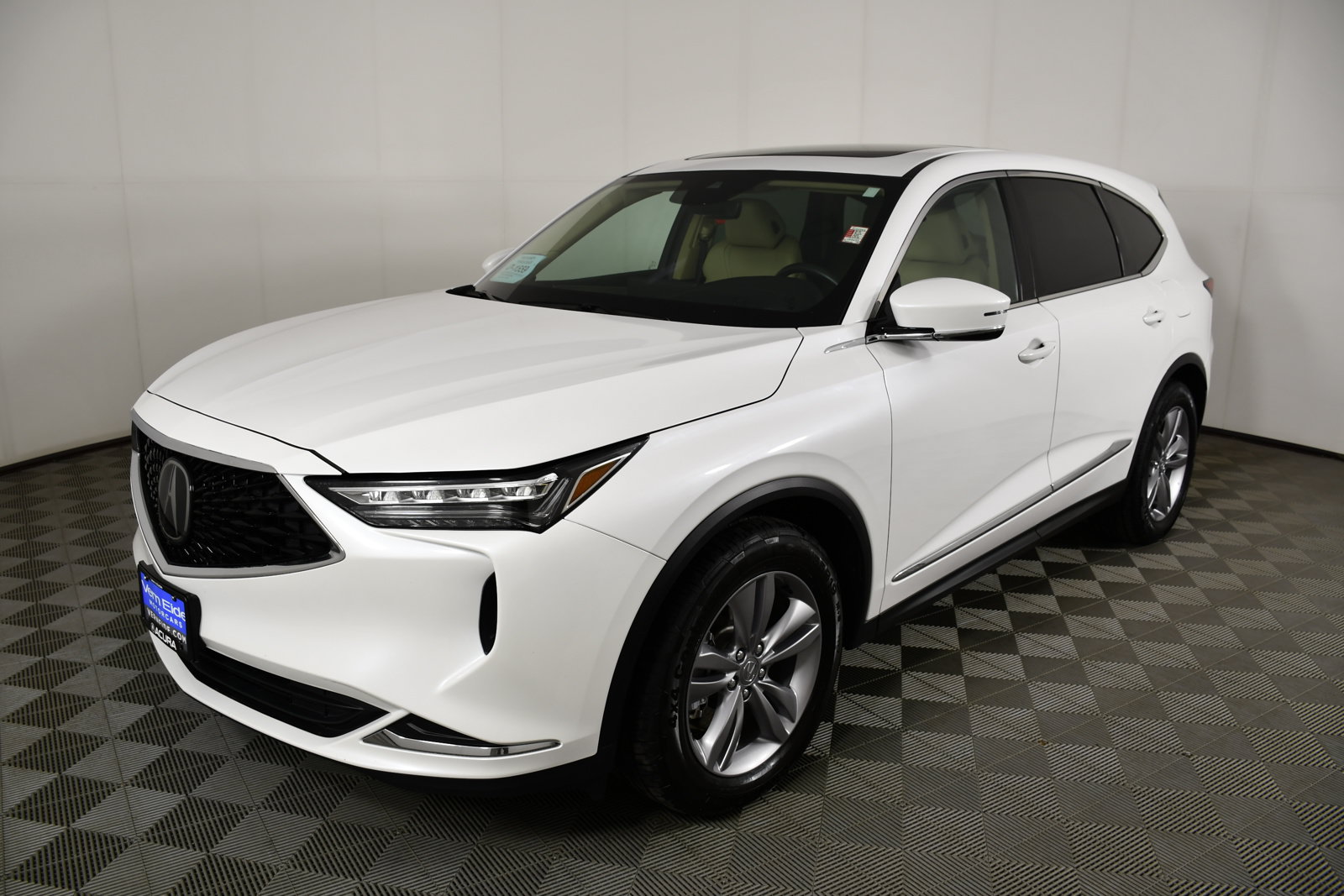Used 2024 Acura MDX SH-AWD image 10