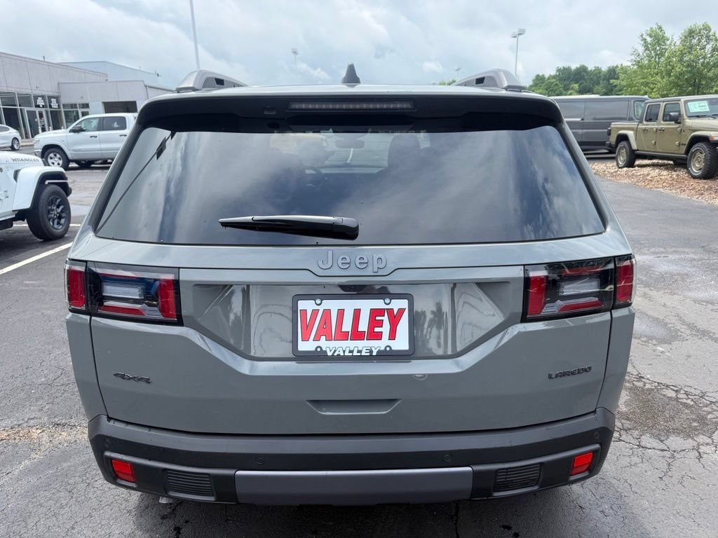 New 2026 Jeep Cherokee Laredo AWD/4WD image 4