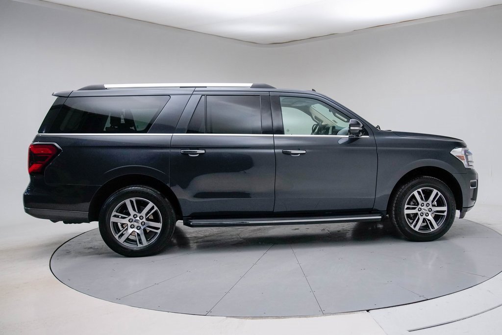 Used 2022 Ford Expedition Max Limited image 2
