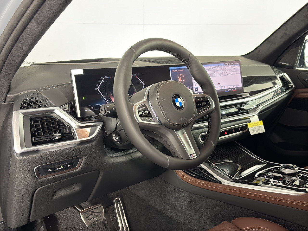 New 2027 BMW X7 xDrive40i w/ Executive Package AWD/4WD image 4