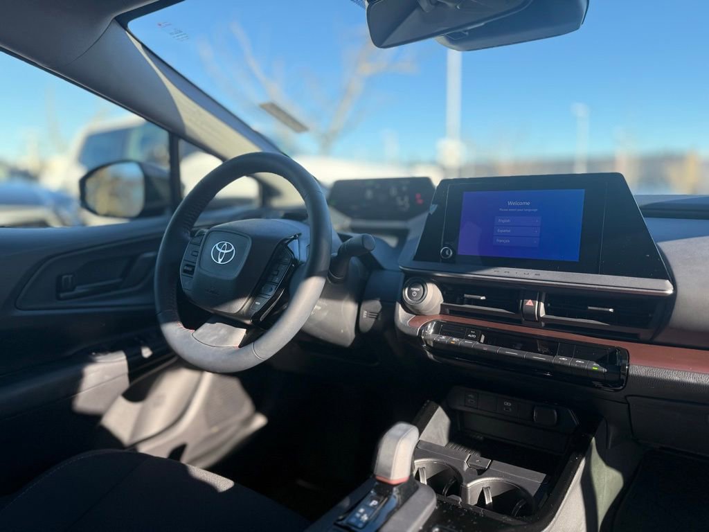 Certified 2025 Toyota Prius Plug-In Hybrid image 21