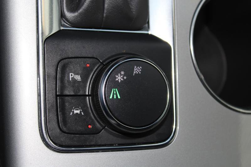 Used 2023 Chevrolet Blazer LT w/ Driver Confidence Package FWD image 35