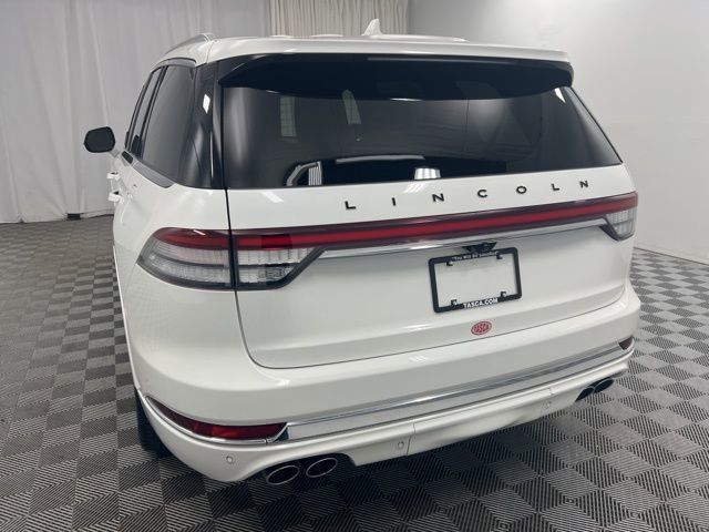 Certified 2023 Lincoln Aviator Black Label w/ Class IV Trailer Tow Package image 7