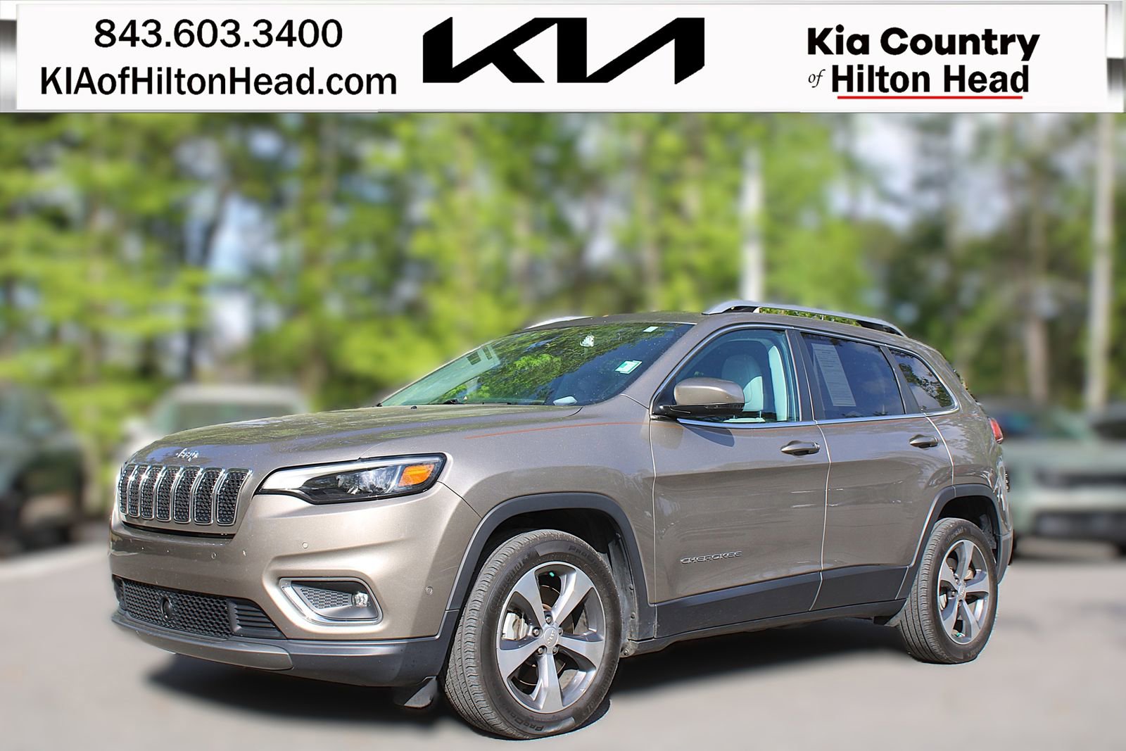 Used 2019 Jeep Cherokee Limited w/ Technology Group image 1
