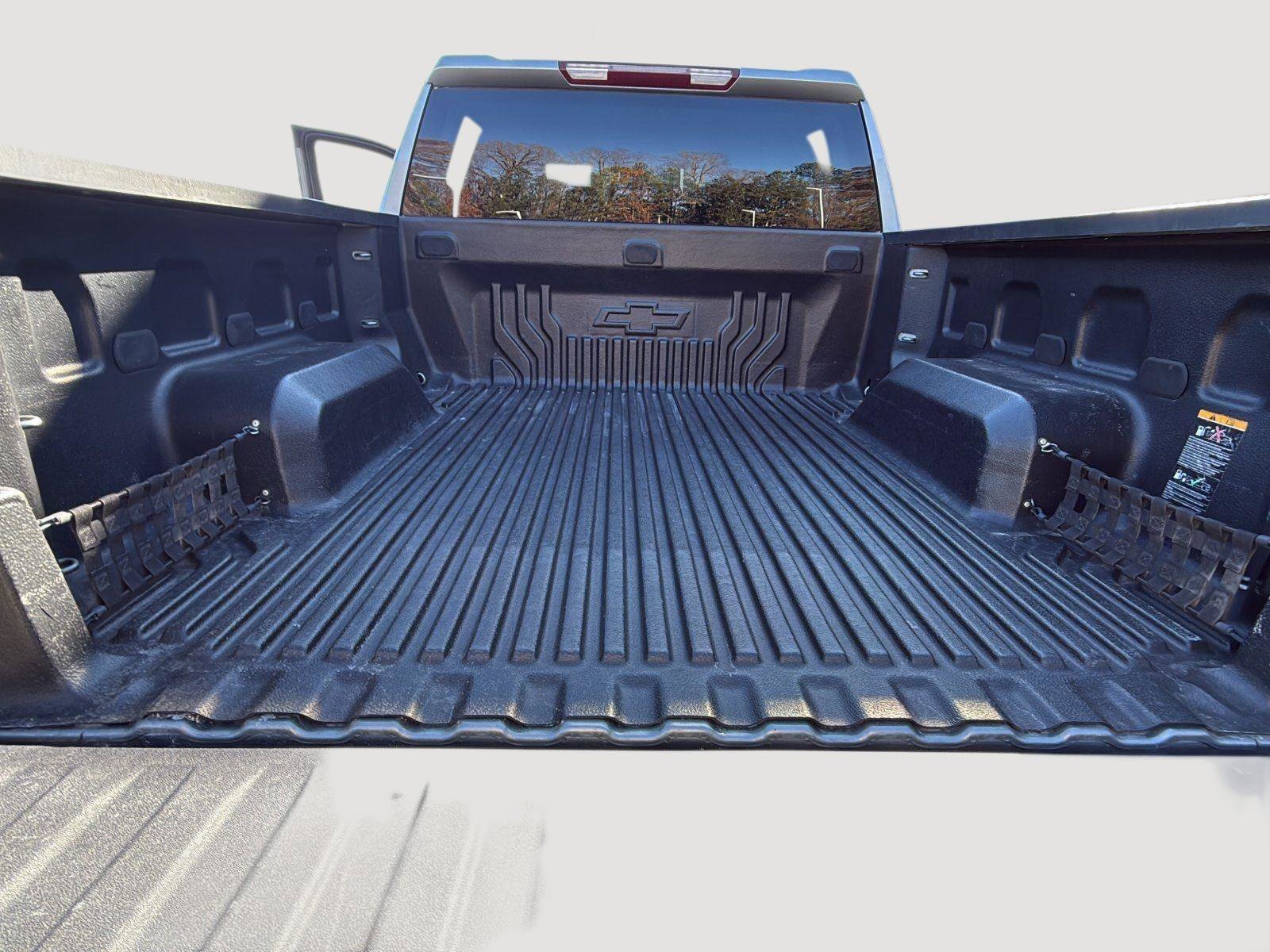 Used 2023 Chevrolet Silverado 1500 LT image 19