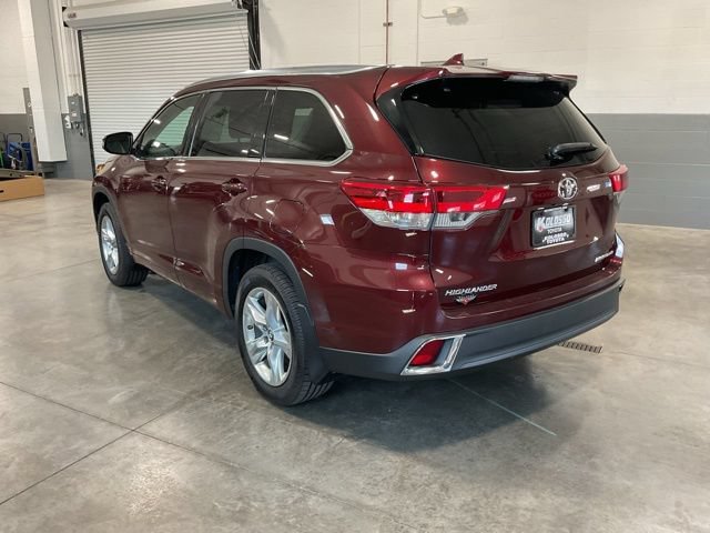 Used 2017 Toyota Highlander Limited AWD/4WD image 4