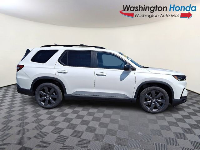 Certified 2023 Honda Pilot Sport image 7