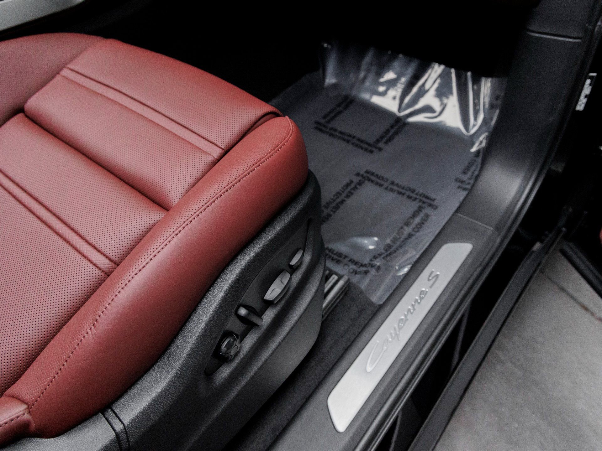 New 2026 Porsche Cayenne S image 33