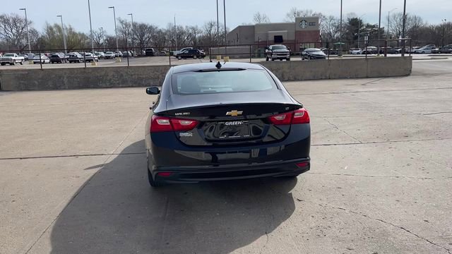 Used 2023 Chevrolet Malibu LT FWD image 7