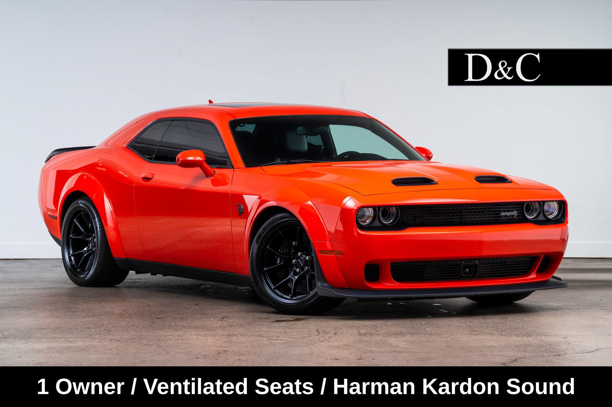 Used 2023 Dodge Challenger SRT Hellcat RWD image 1