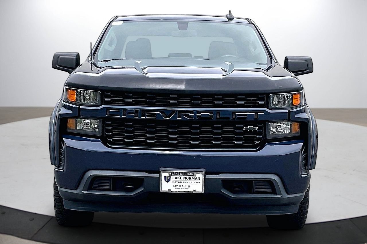 Used 2021 Chevrolet Silverado 1500 Custom AWD/4WD image 3