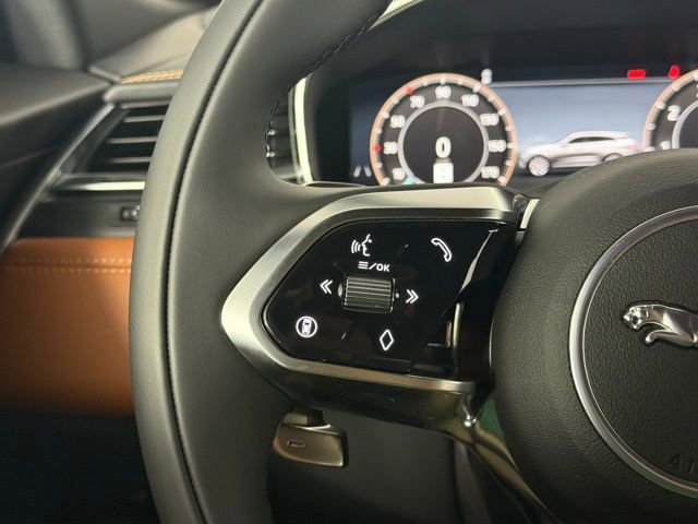 New 2026 Jaguar F-PACE R-Dynamic S image 38