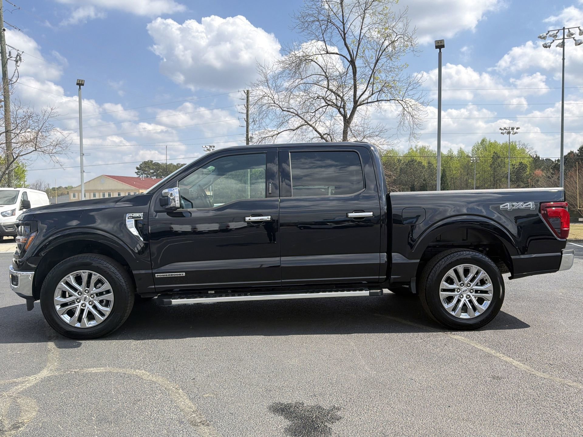 Certified 2024 Ford F150 XLT w/ Equipment Group 302A MID AWD/4WD image 31