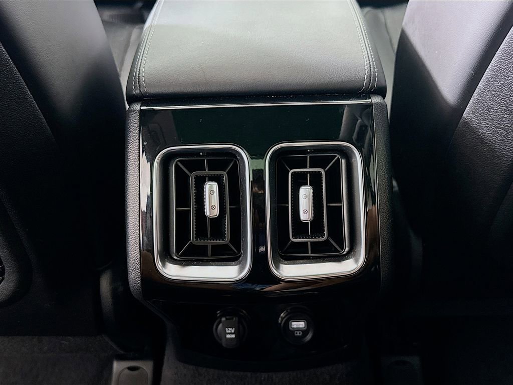 Used 2023 Kia Sorento SX AWD/4WD image 26