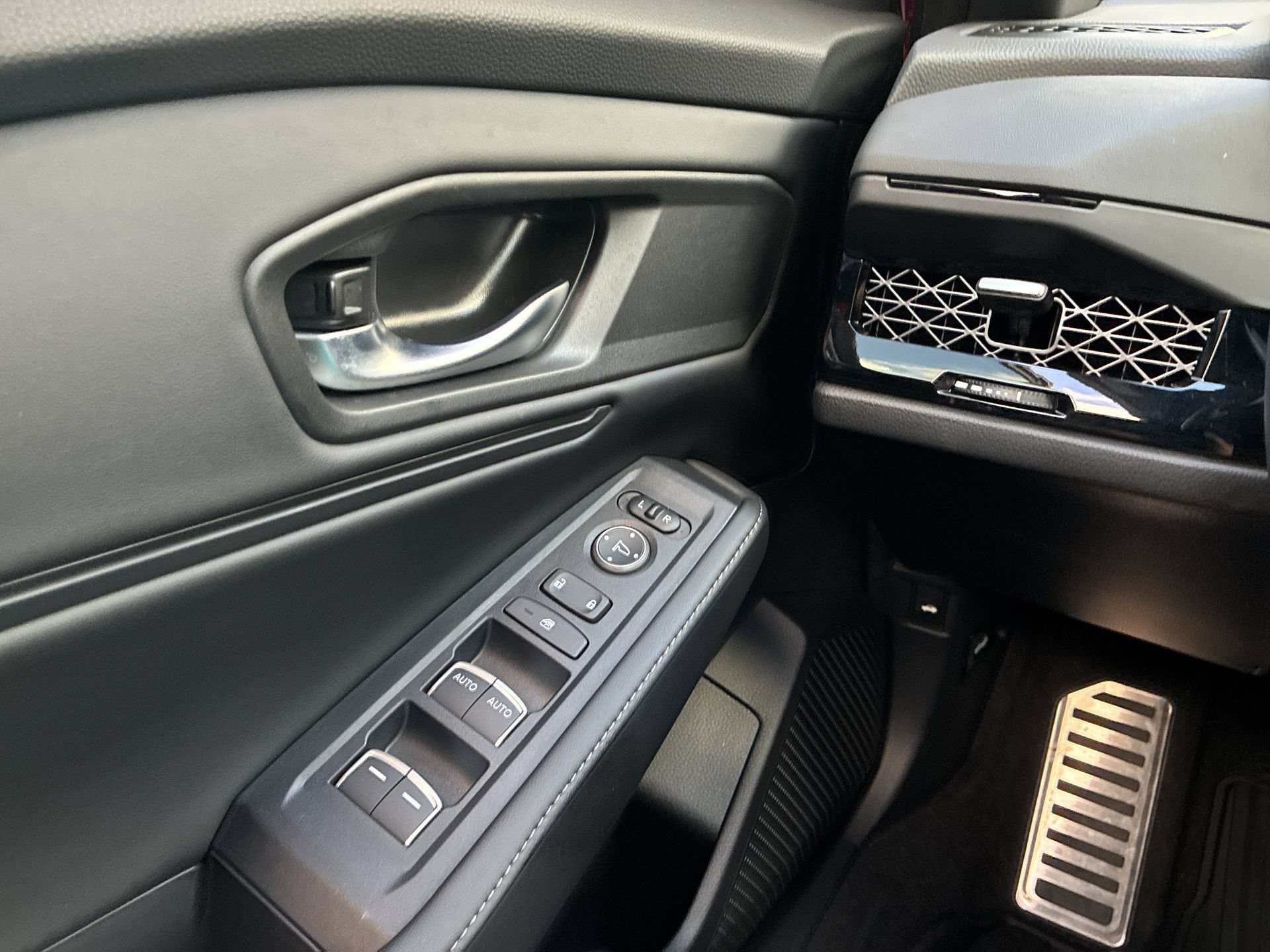 Certified 2026 Honda Accord Sport image 41