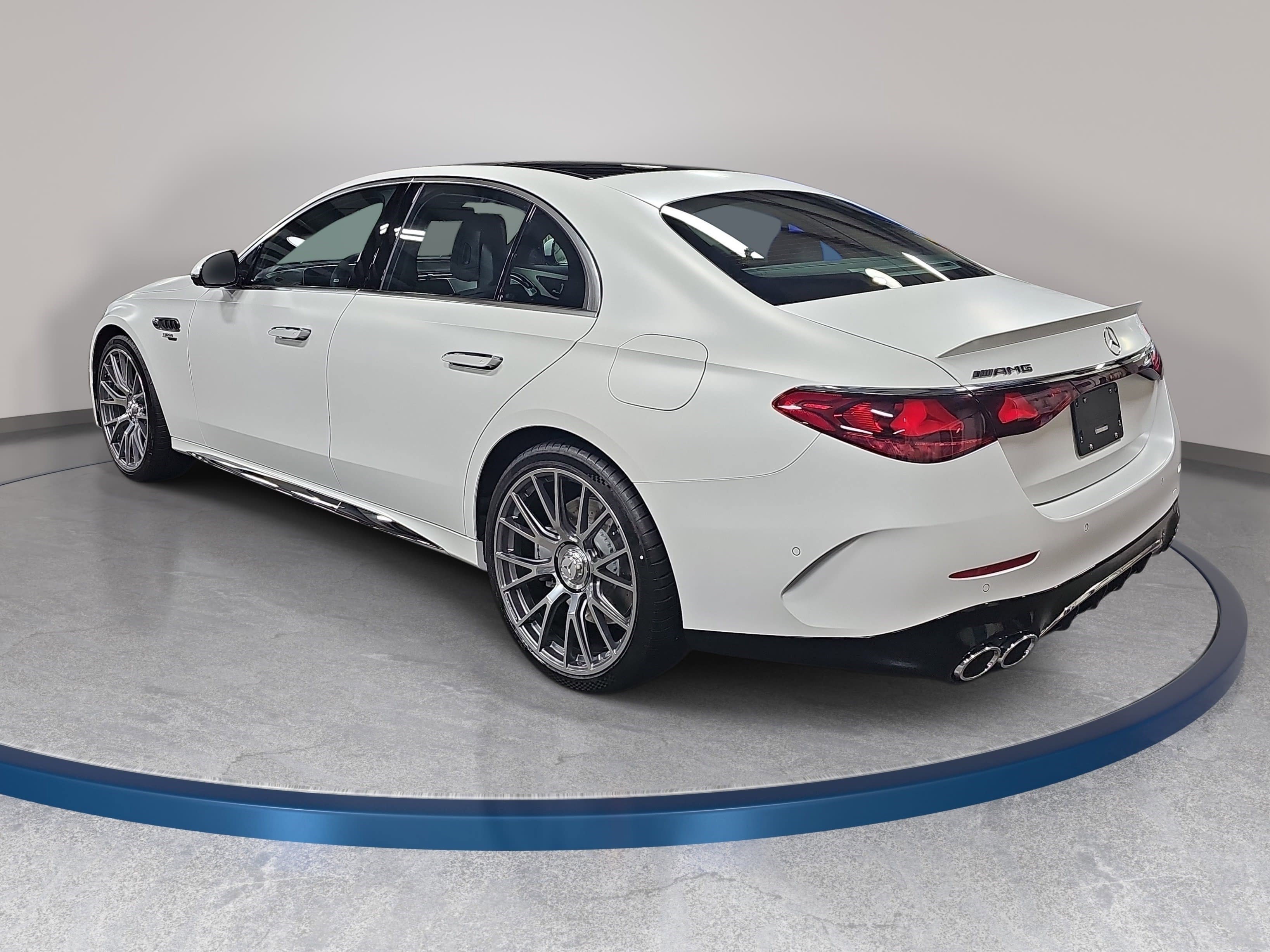 New 2026 Mercedes-Benz E 53 AMG e 4MATIC Sedan image 7