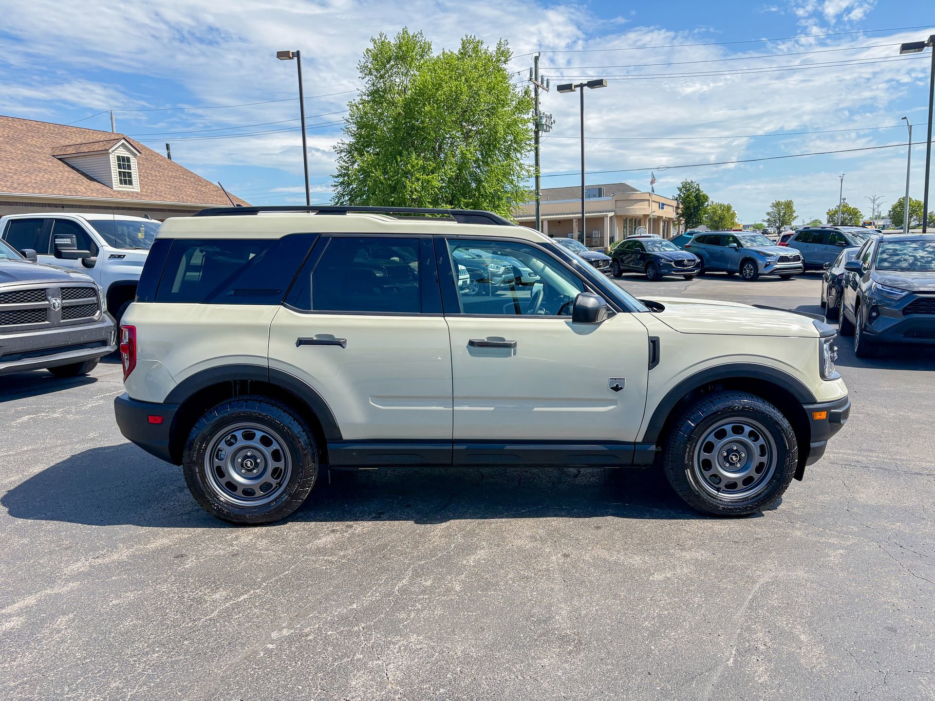 Used 2024 Ford Bronco Sport Big Bend image 17