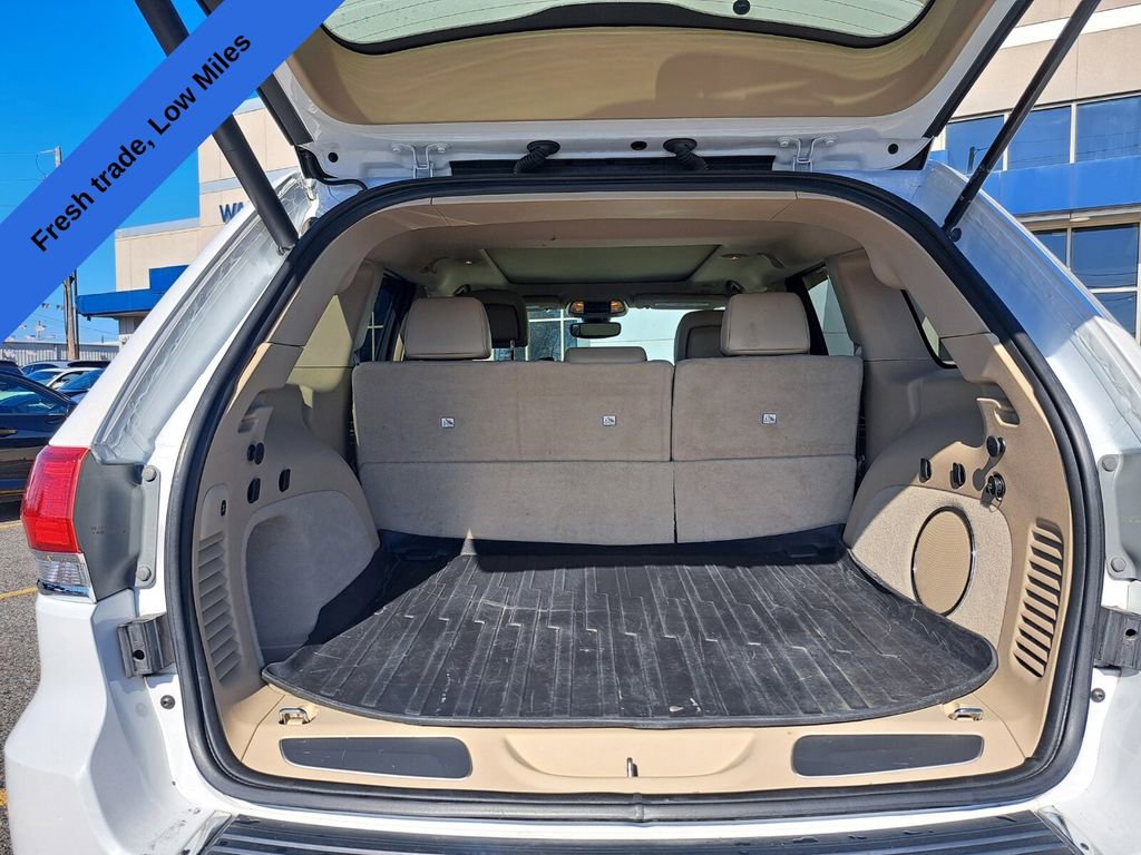 Used 2020 Jeep Grand Cherokee Overland image 32