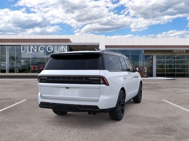 New 2026 Lincoln Navigator Black Label AWD/4WD image 8