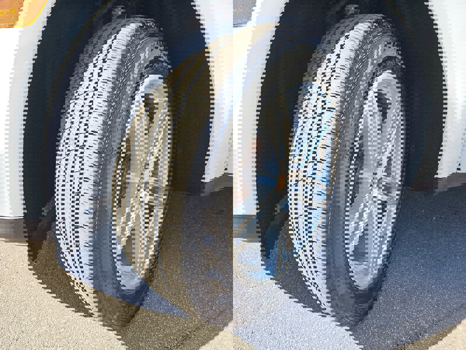 Used 2021 Porsche Macan image 33