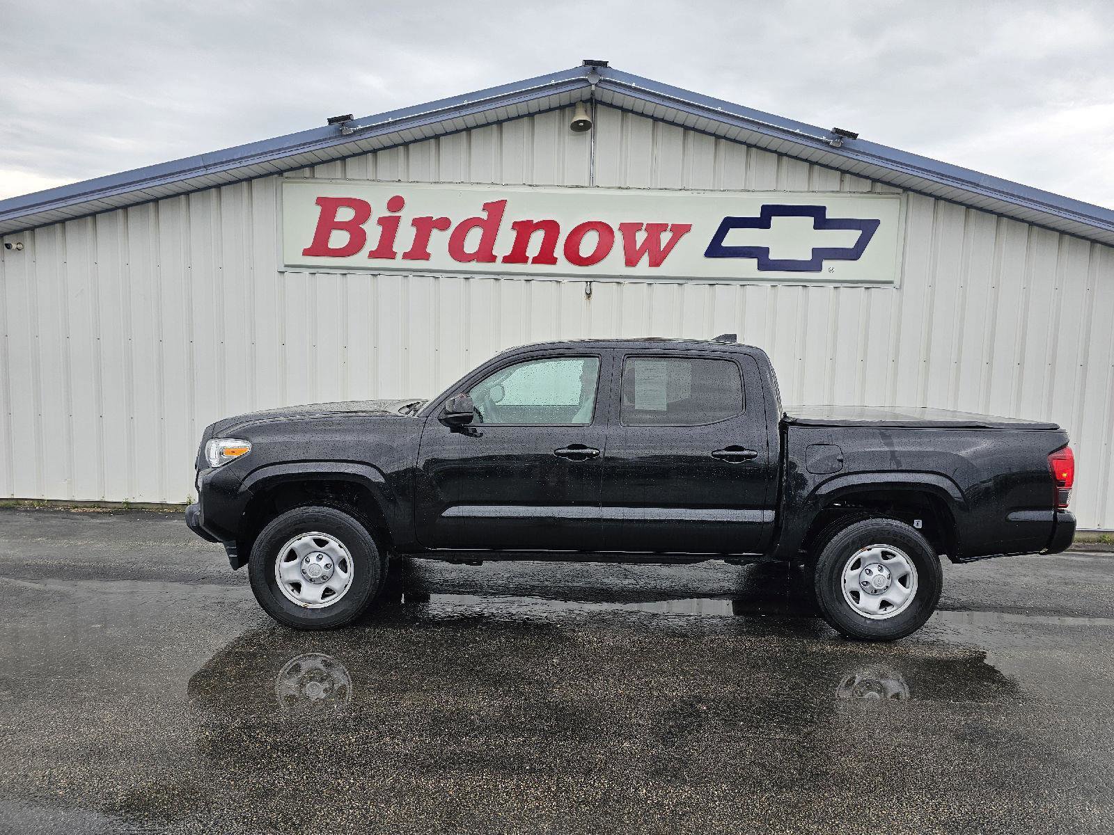 Used 2022 Toyota Tacoma SR image 8