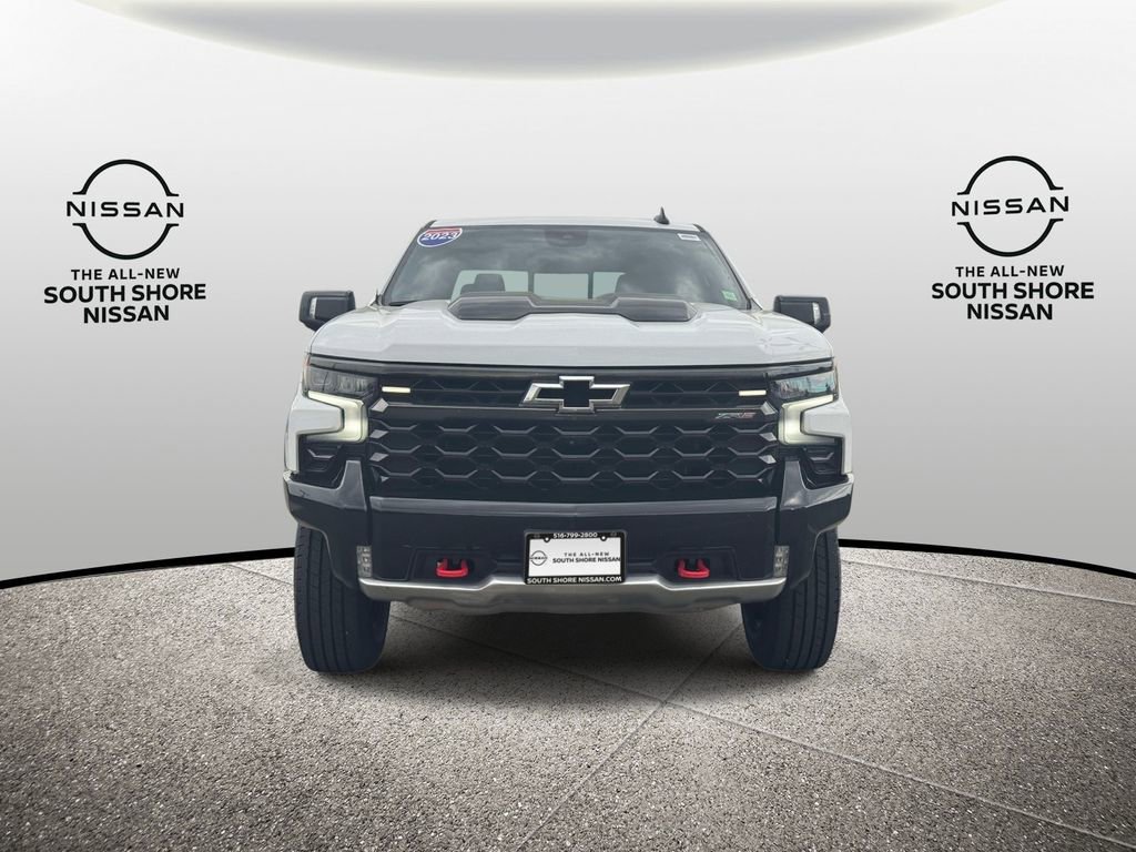 Used 2023 Chevrolet Silverado 1500 ZR2 w/ Technology Package AWD/4WD image 2