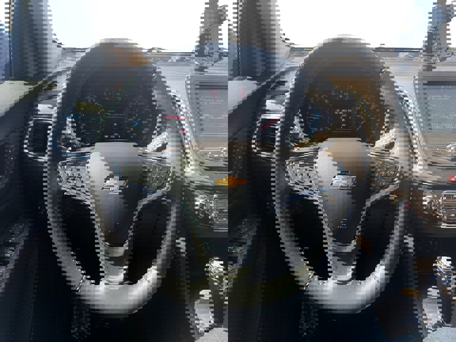 Used 2018 Chevrolet Equinox LT image 13