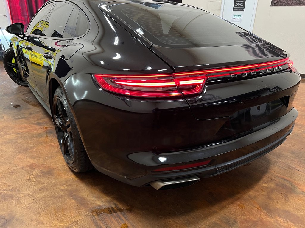 Used 2018 Porsche Panamera 4 w/ Premium Package Plus image 39