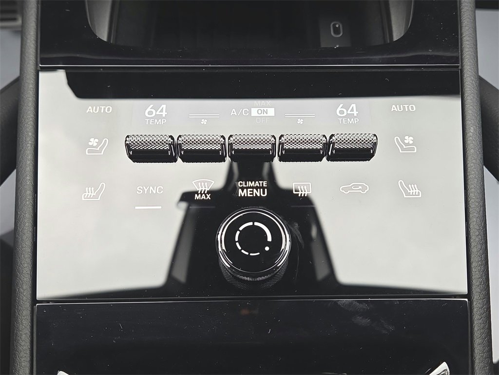 New 2026 Porsche Cayenne S image 13