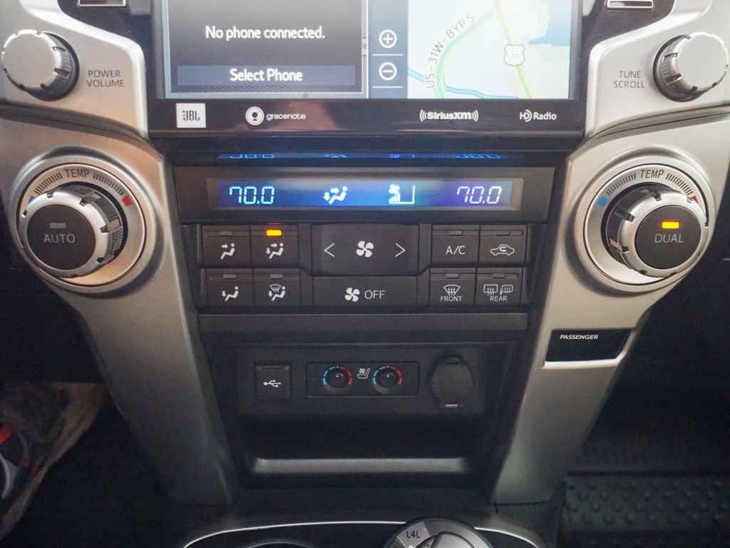 Used 2020 Toyota 4Runner SR5 image 25