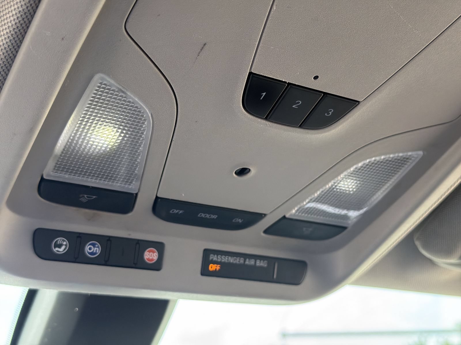 Used 2019 Chevrolet Impala Premier FWD image 19