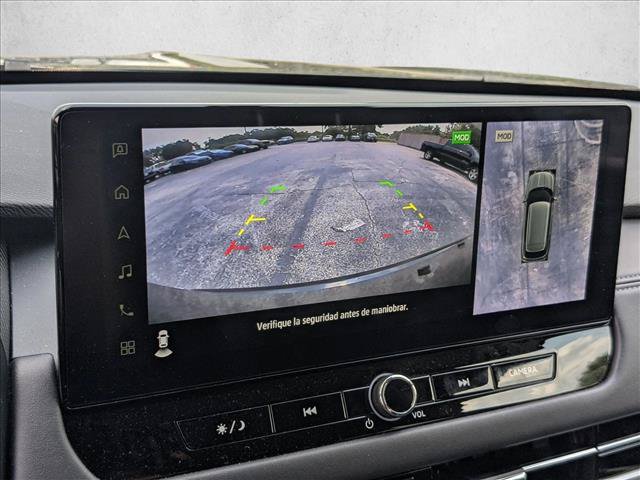 Used 2025 Mitsubishi Outlander SE FWD image 12