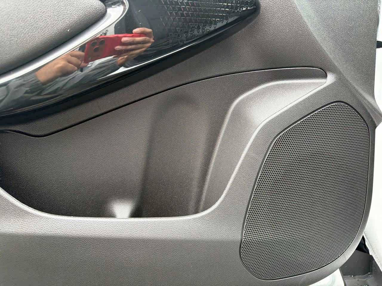 New 2026 Chevrolet Trax LT w/ Driver Confidence Package FWD image 16