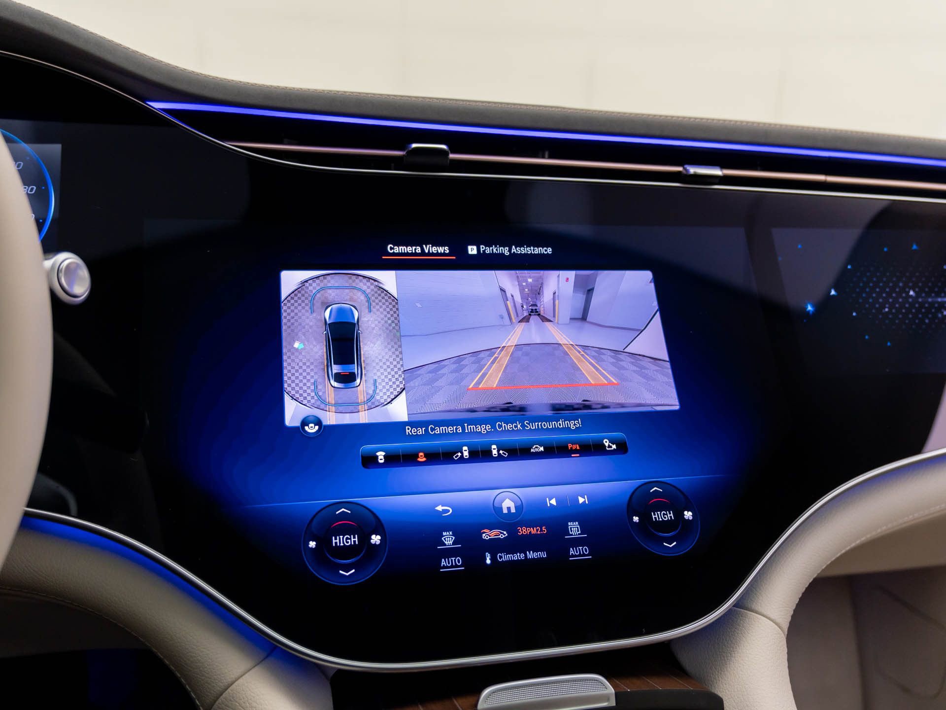 Used 2023 Mercedes-Benz EQS 580 4MATIC Sedan image 27