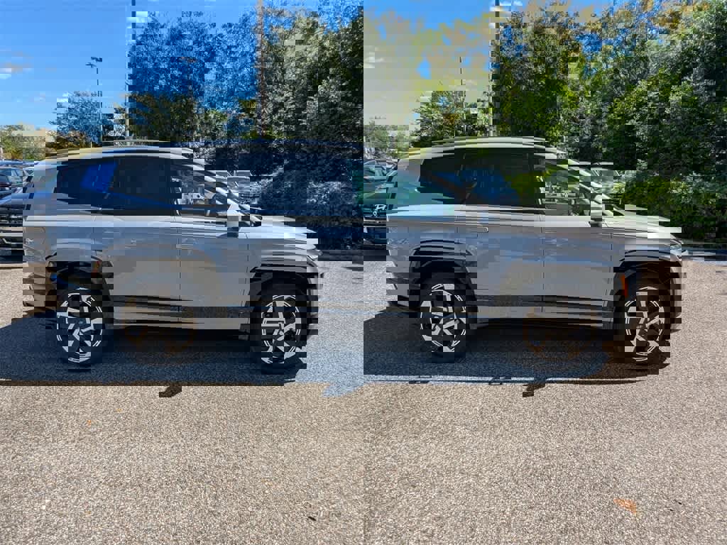 New 2026 Hyundai Ioniq 9 Limited image 8