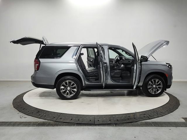 Used 2023 Chevrolet Tahoe LT w/ Luxury Package AWD/4WD image 16