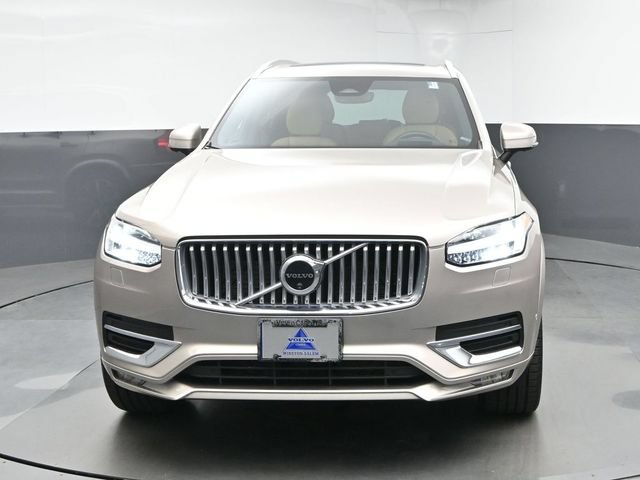 Used 2024 Volvo XC90 B6 Ultimate w/ Protection Package Premier AWD/4WD image 3