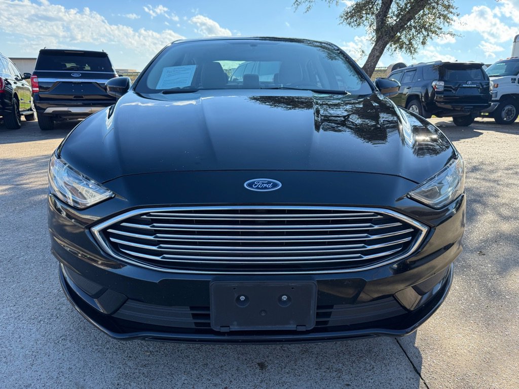 Used 2018 Ford Fusion S image 2
